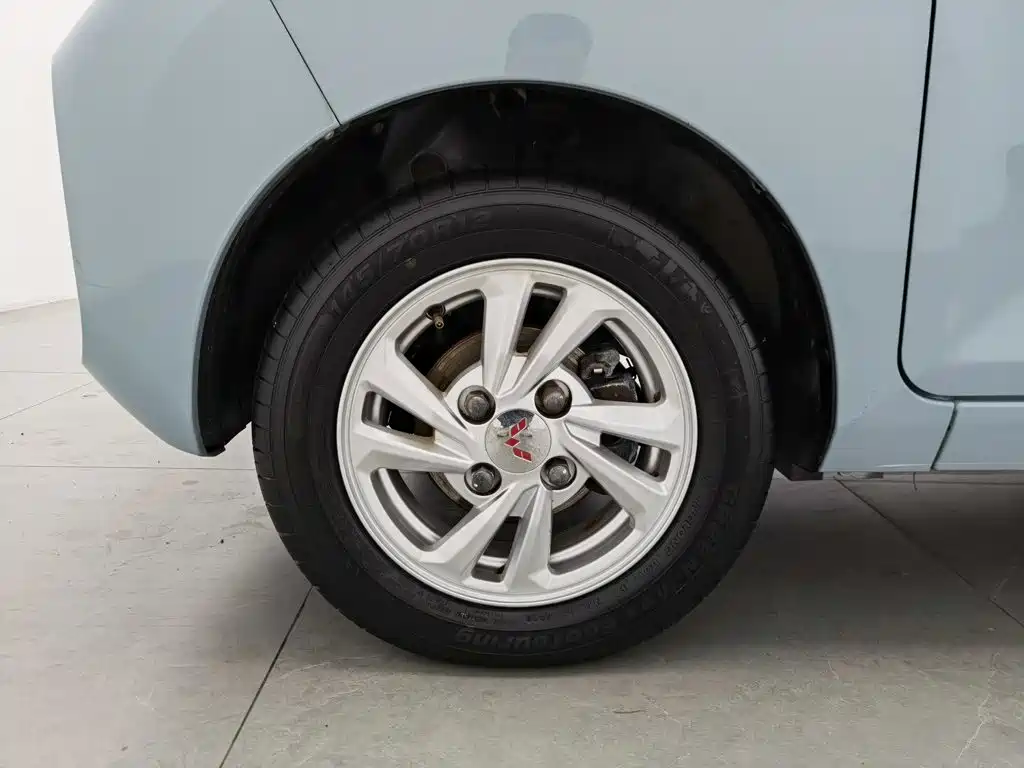 Wuling MINIEV — миниатюра 17