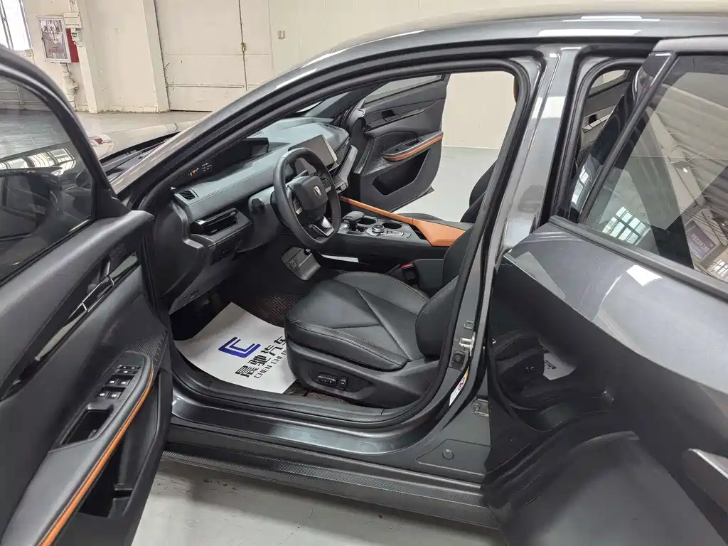 Changan UNI-V iDD — миниатюра 11