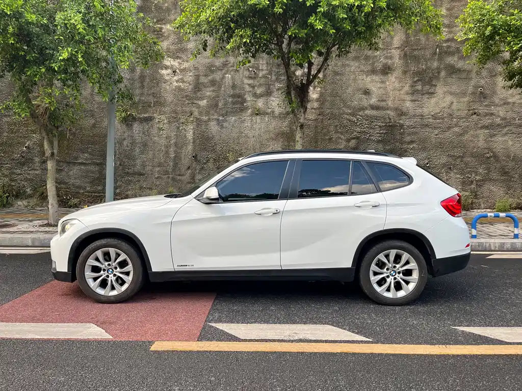 BMW X1 (Import) — миниатюра 22