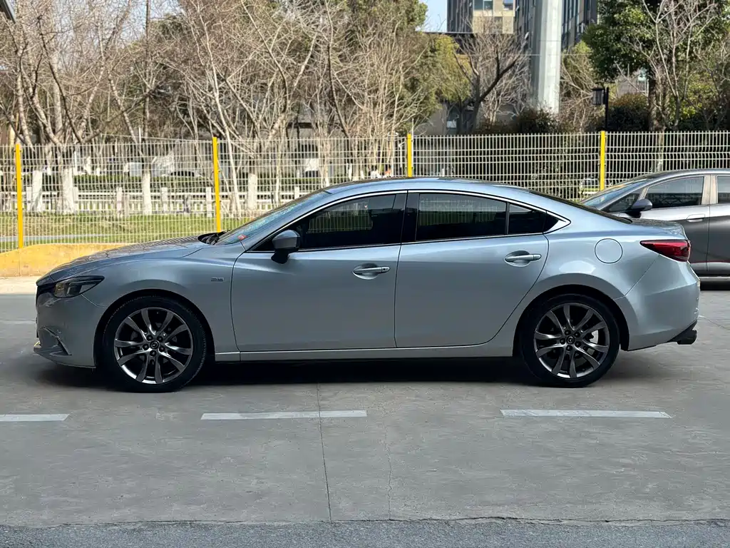 Mazda Atenza 2018 2.5L Sport V