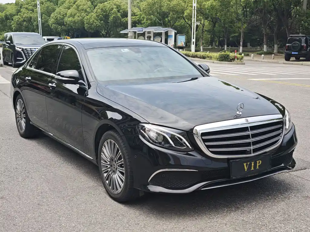 Mercedes-Benz E-Class E 2020 E 300 L Fashion