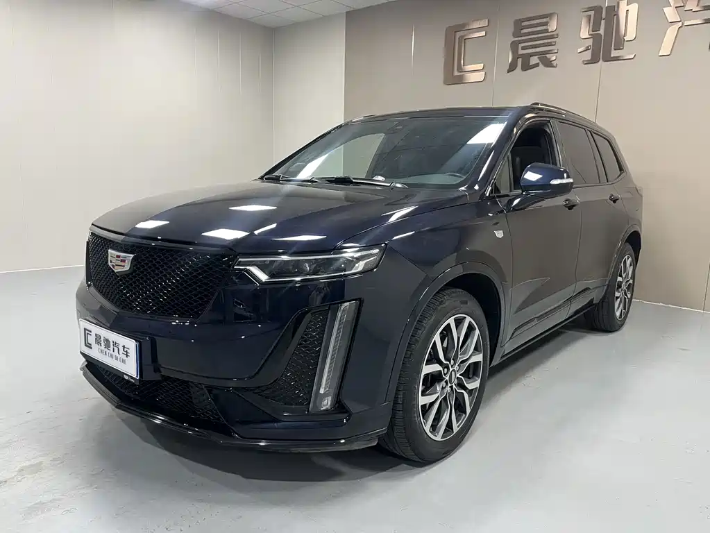 Cadillac XT6