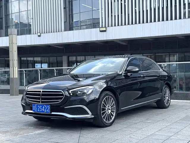 MERCEDES BENZ E CLASS