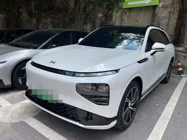 2023 Xpeng G9