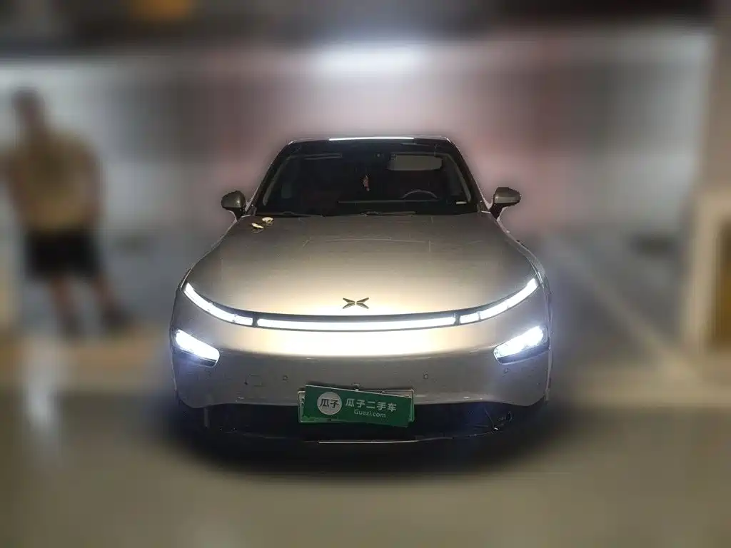 XPeng P7 — миниатюра 2