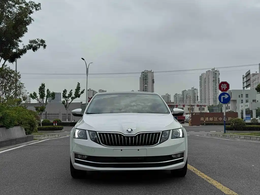 Skoda Octavia — миниатюра 2