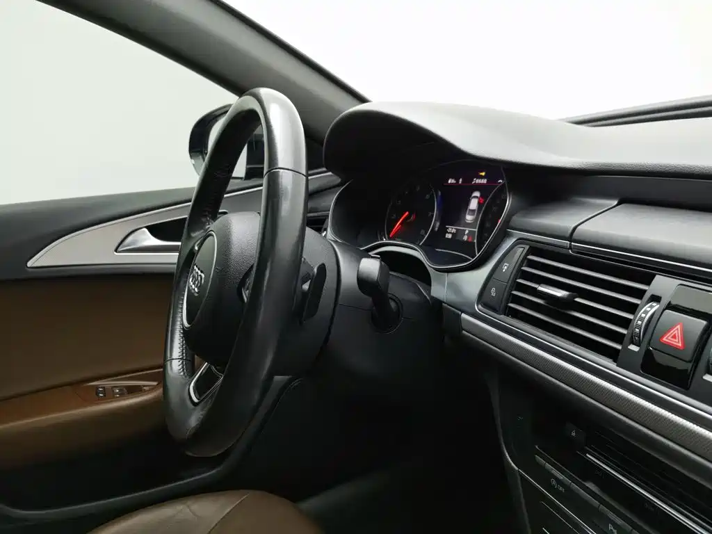 Audi A6L — миниатюра 22