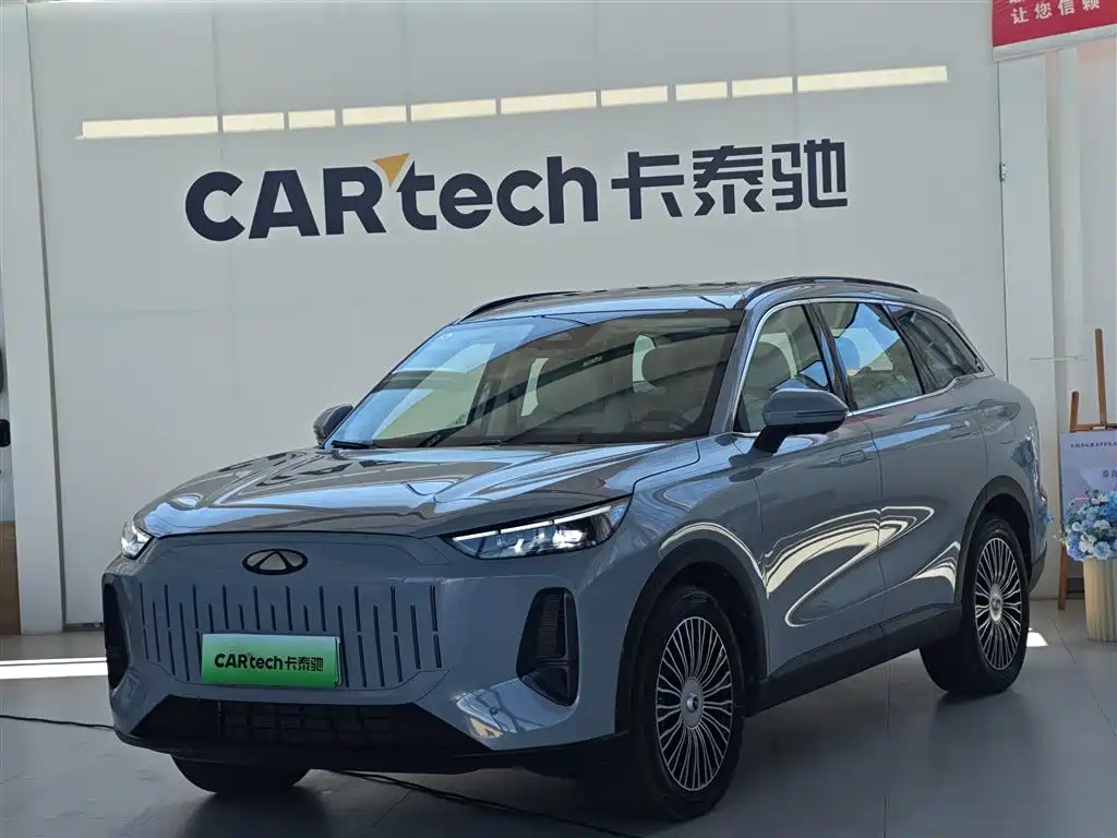2024 Chery Tiggo 8L - zdjęcie 1 z 13