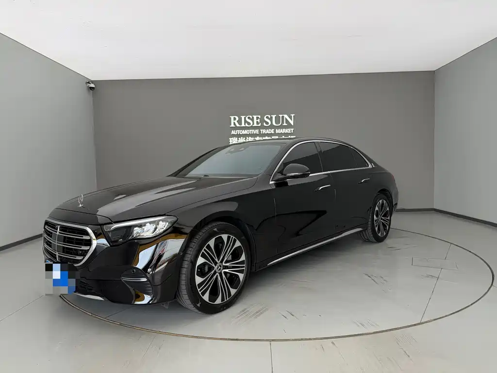 Mercedes-Benz E-Class 2025