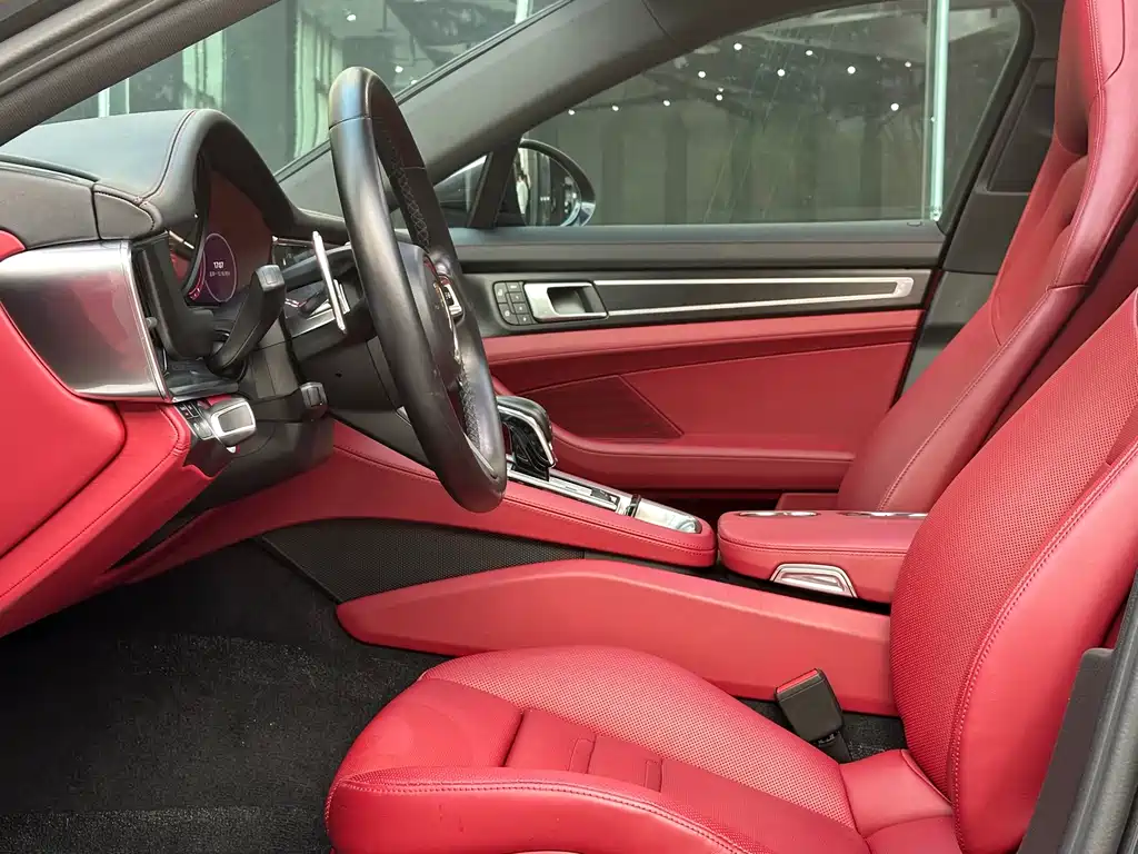 Porsche Panamera — миниатюра 7