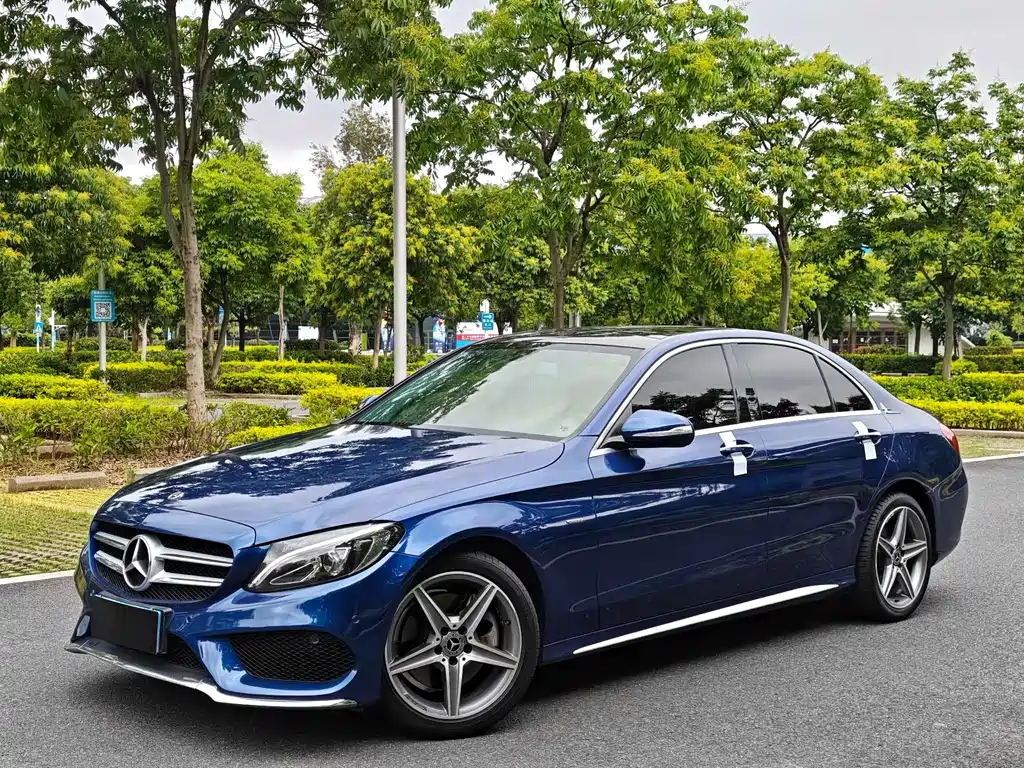 Mercedes-Benz C-Class 2018