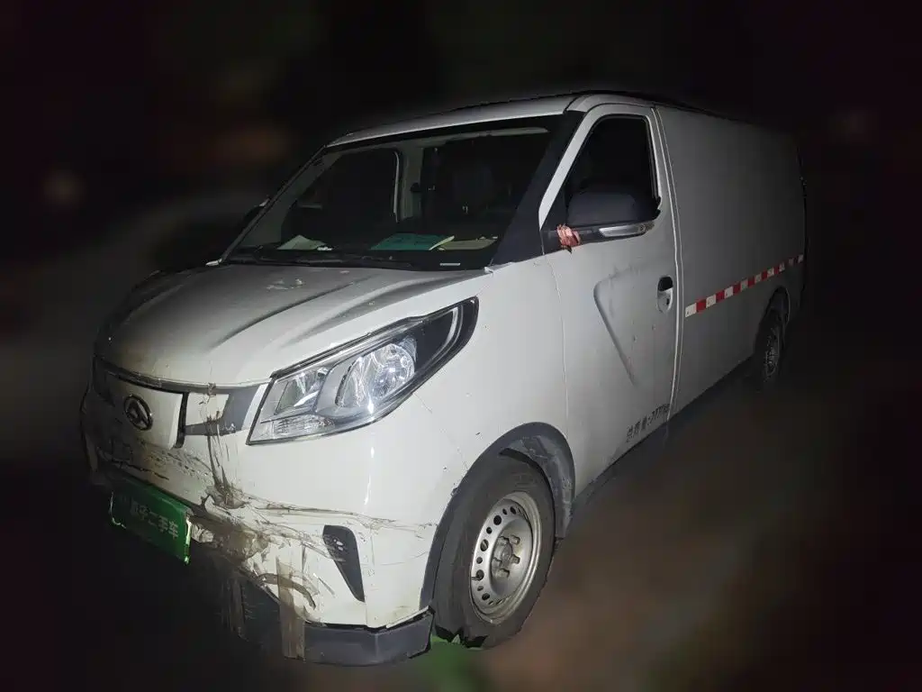 Maxus EV30