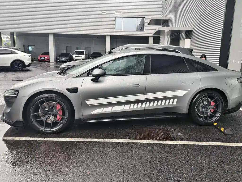 Luxeed S7 2025 703km Ultra Sport