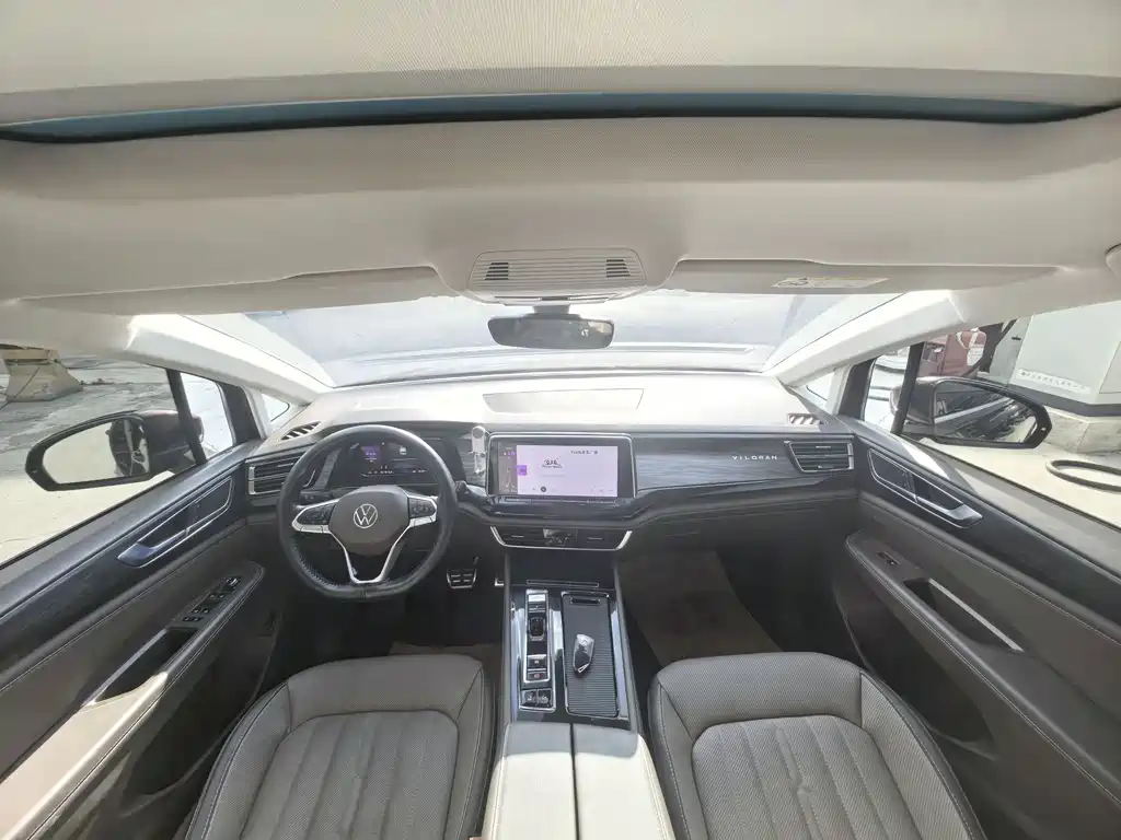 Volkswagen Viloran 2023 380TSI