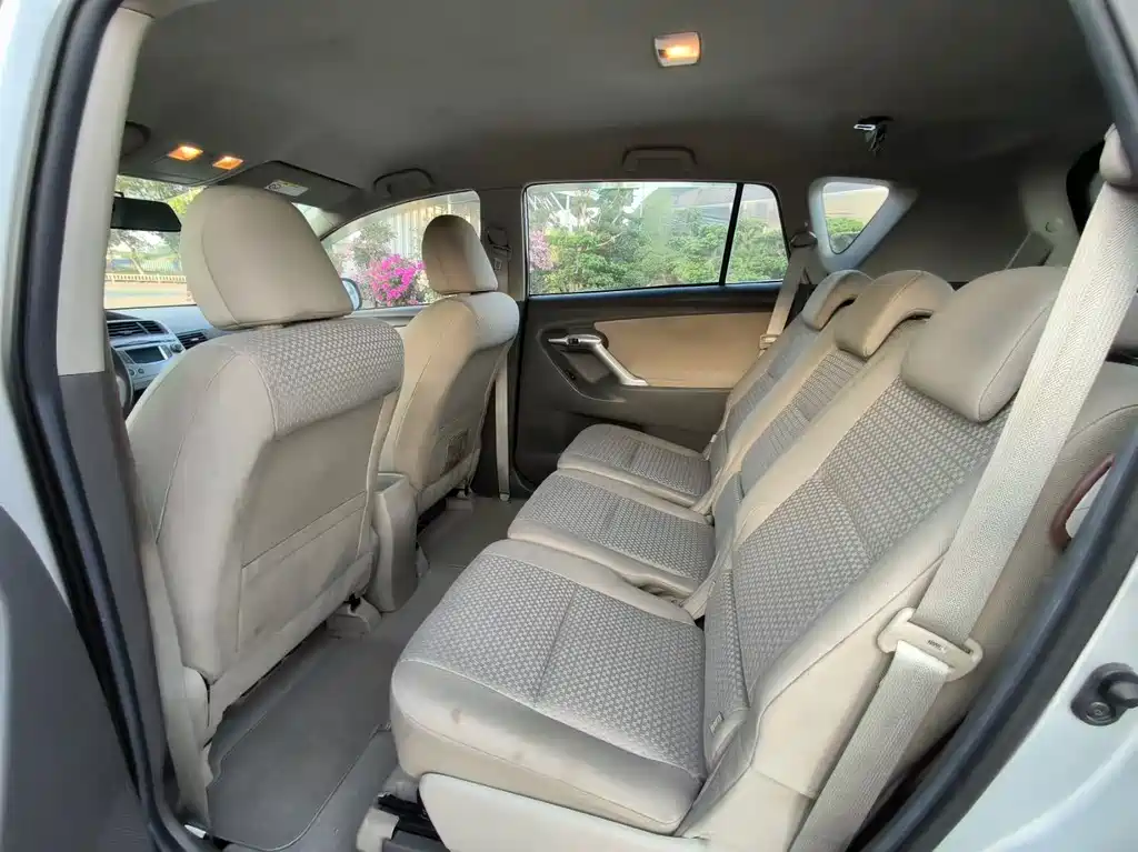 Toyota Verso 180V CVT Supreme Edition, фото 8