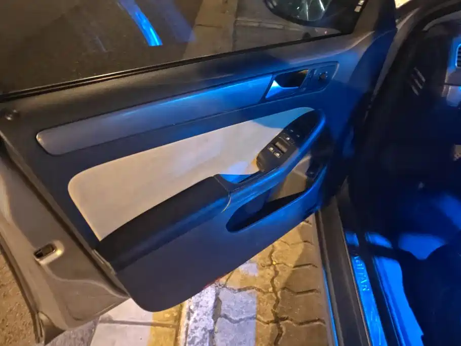 Volkswagen Sagitar — миниатюра 7