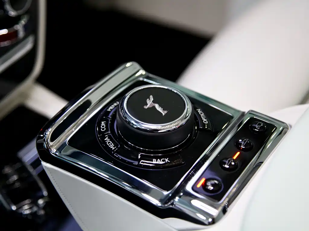 Rolls-Royce — фотографии объявления, Фото 18