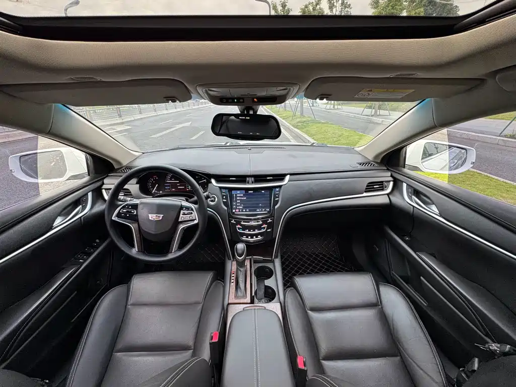 Cadillac XTS — миниатюра 5