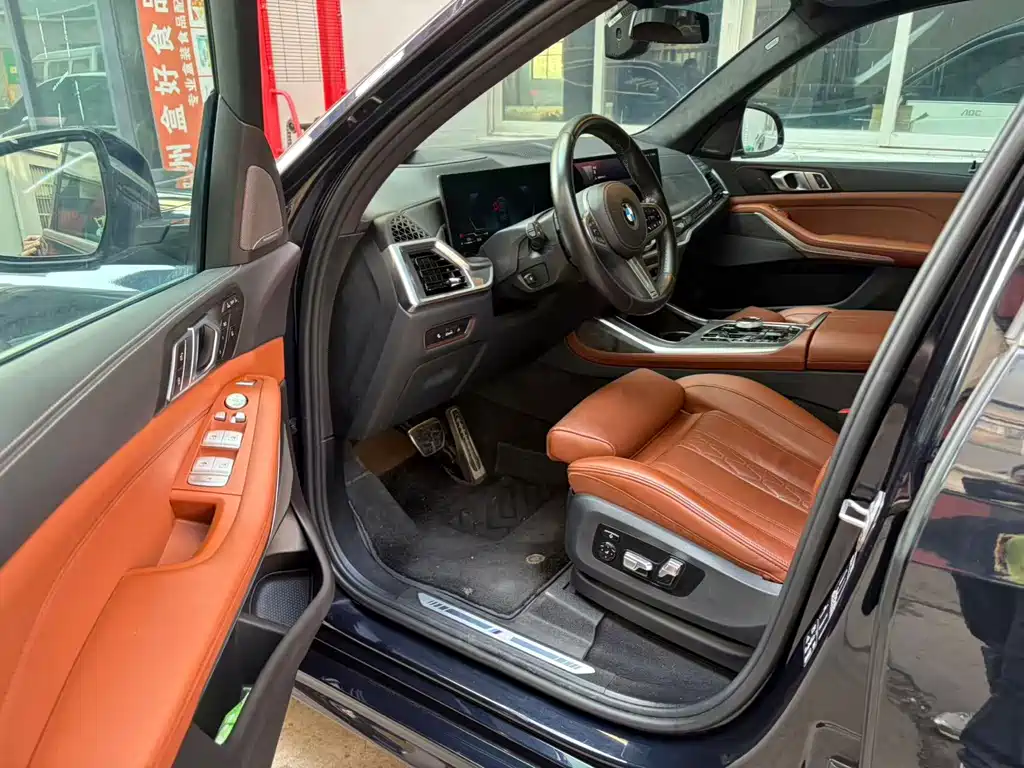 BMW X7 — миниатюра 7