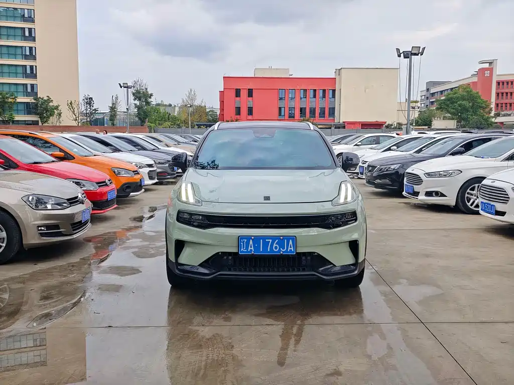 Lynk & Co 06 — миниатюра 2