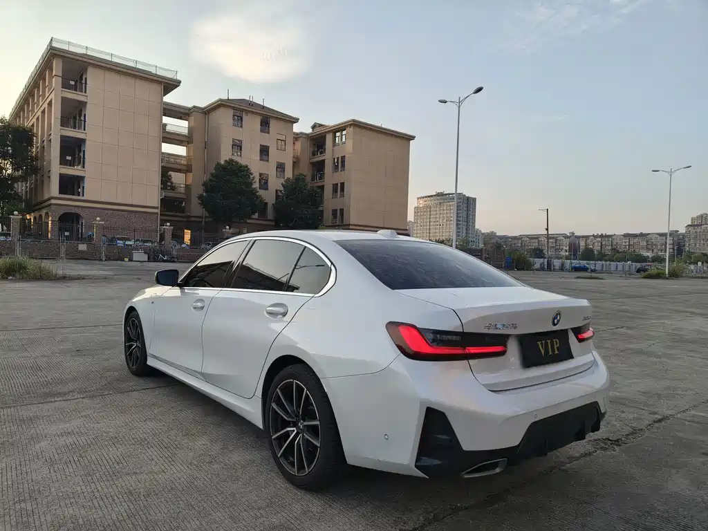 BMW 3 Series — миниатюра 6