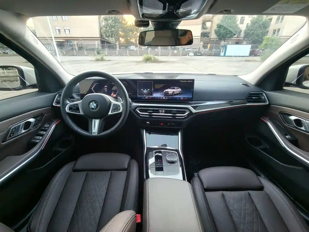 BMW 3 Series — миниатюра 13