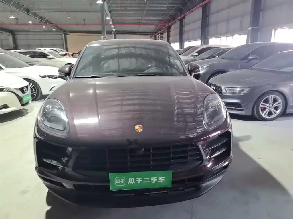 Porsche Macan — миниатюра 16