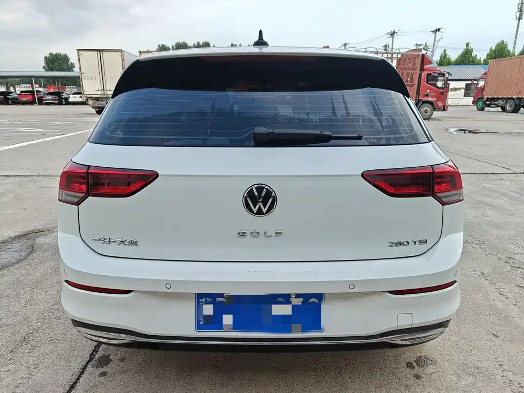 Volkswagen Golf 2024 280TSI DSG Pro