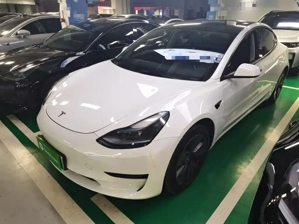 Tesla Model 3 2023