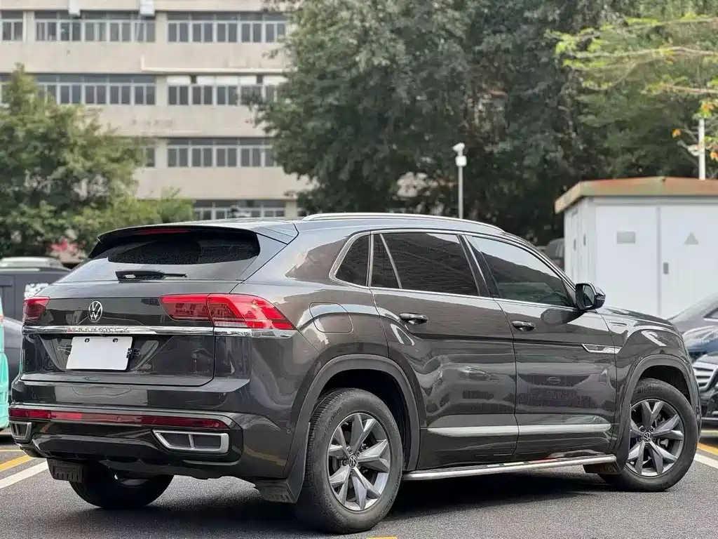 Volkswagen Tharu — миниатюра 3
