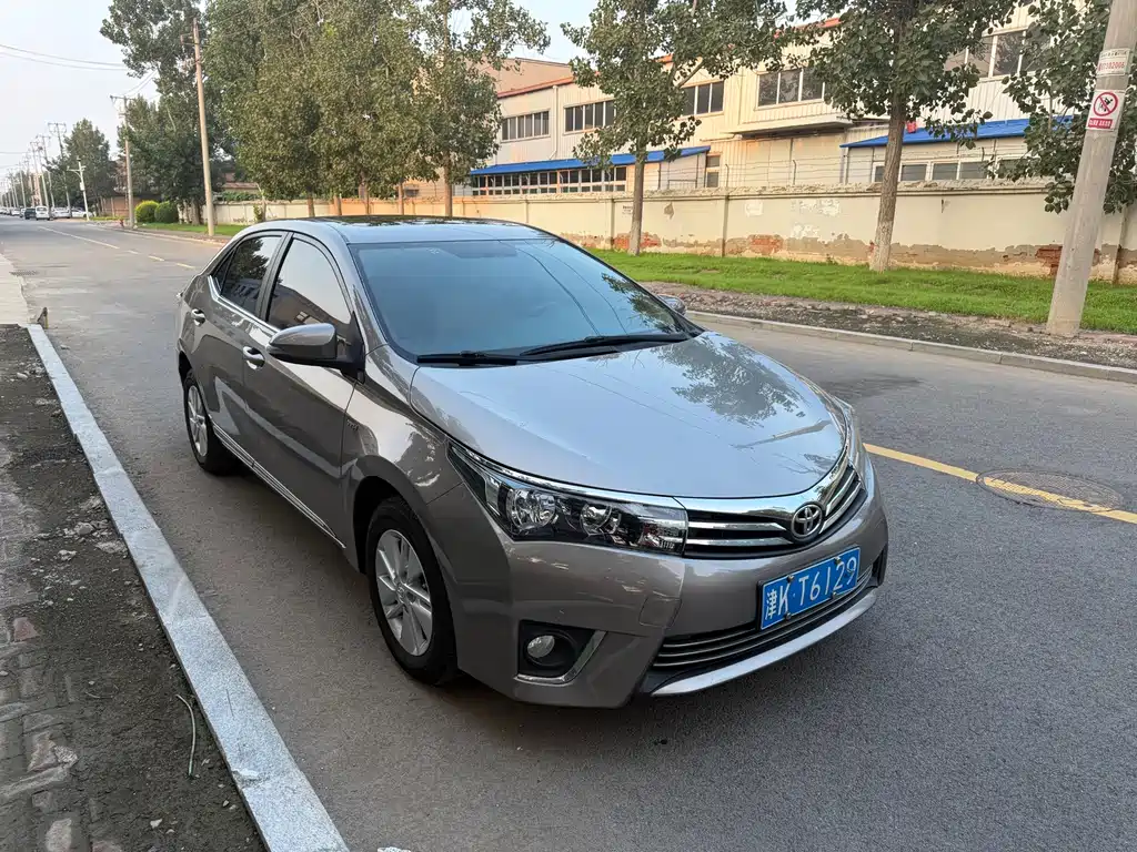 Toyota Corolla — миниатюра 3