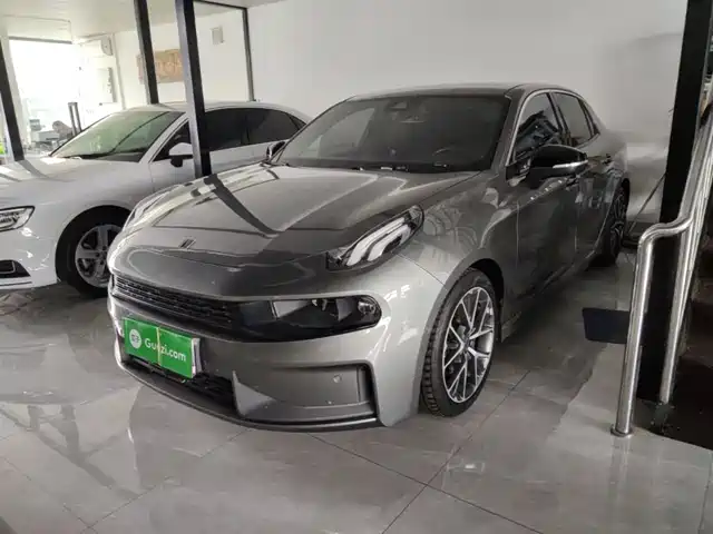 2022 Lynk & Co 03