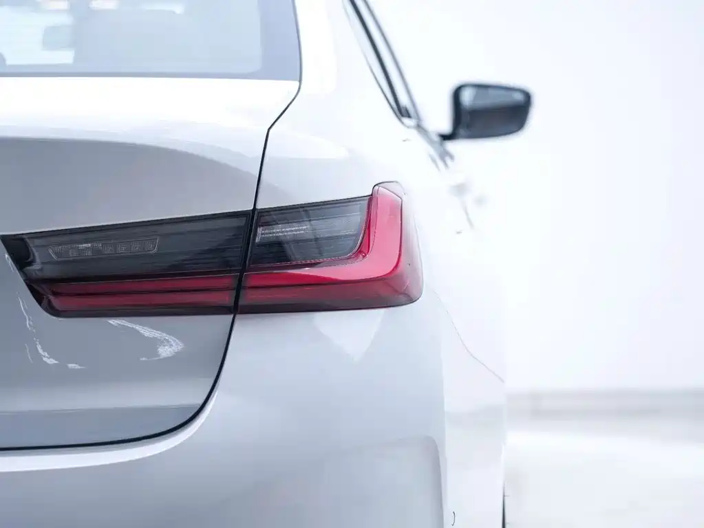 BMW i3 — миниатюра 17