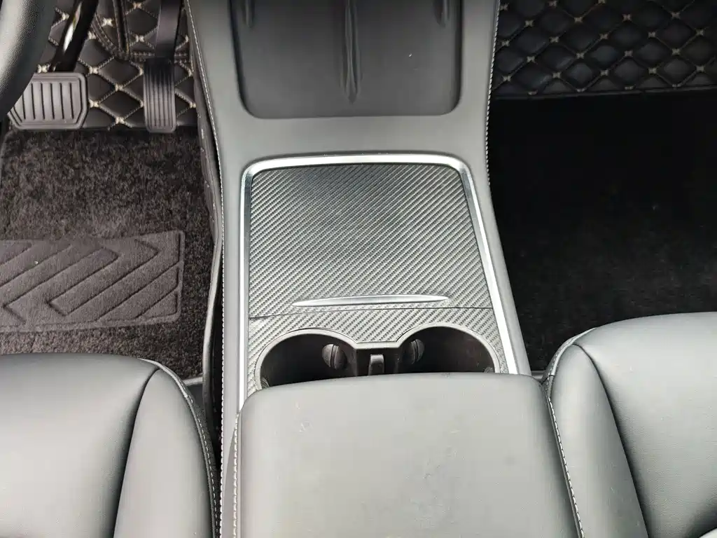 Tesla Model Y — фотографии объявления, Фото 14