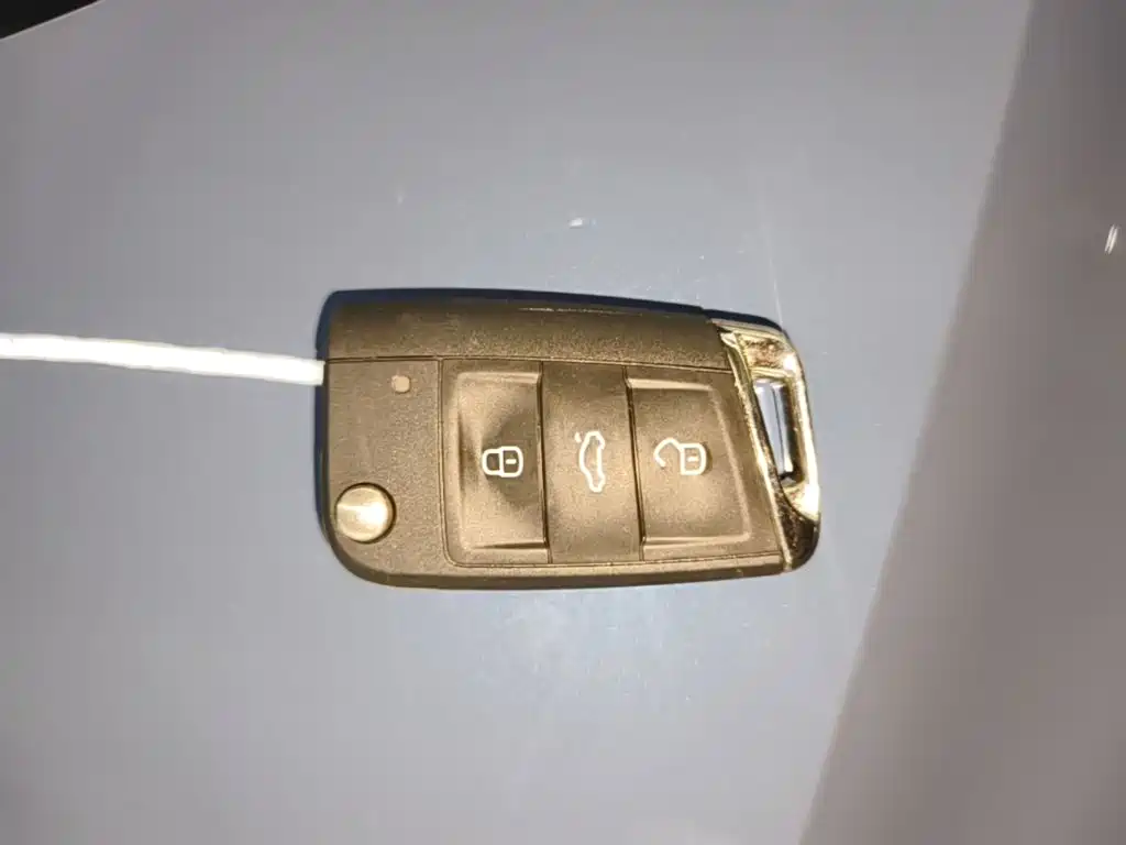 Volkswagen X — миниатюра 9