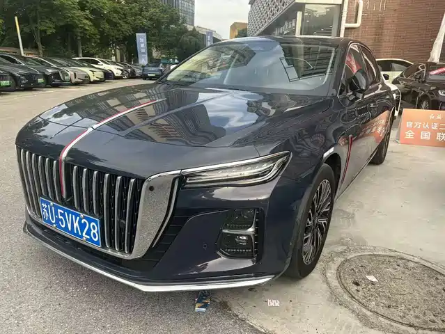 2024 Hongqi H5