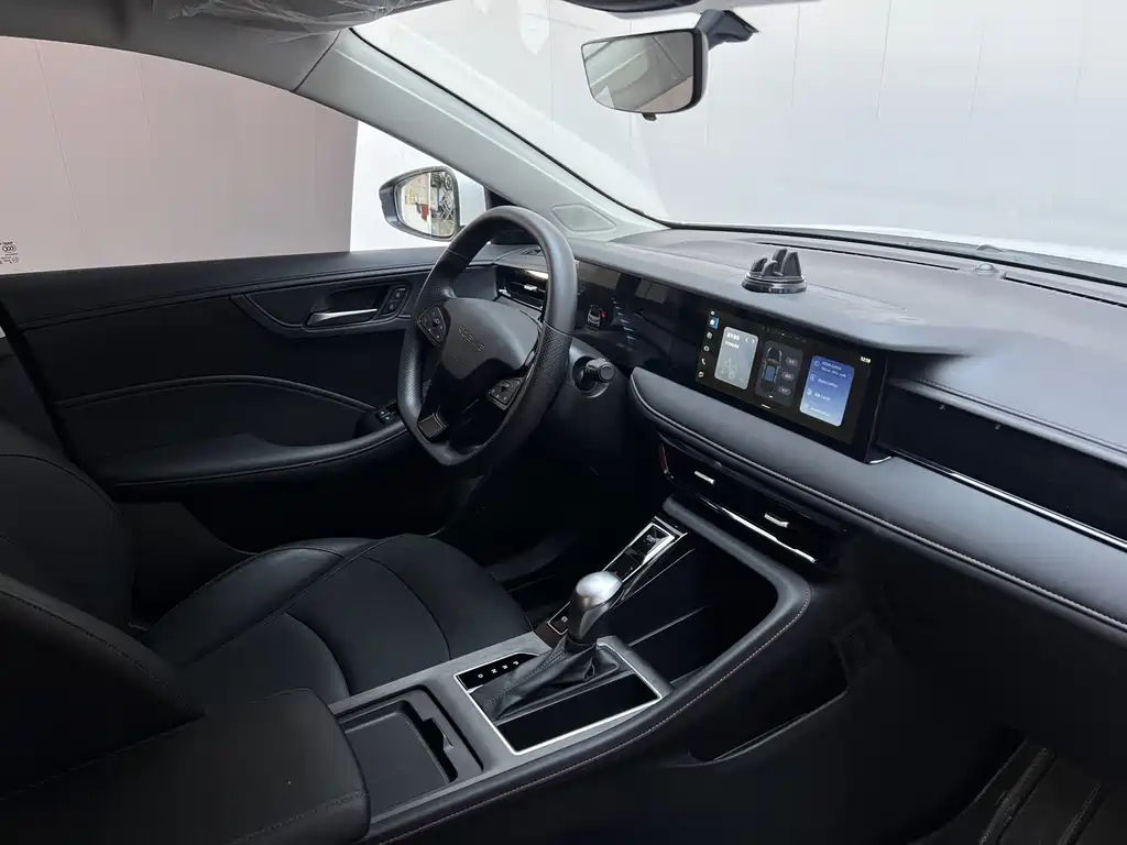 Roewe i5 — миниатюра 9