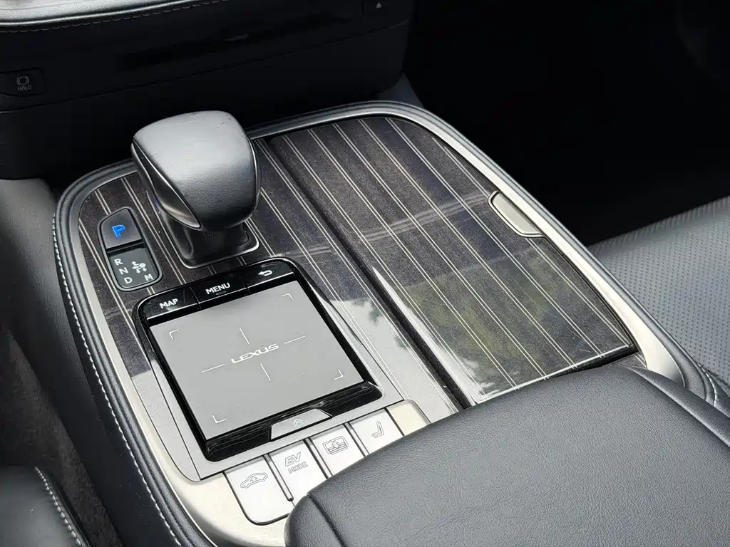 Lexus LS — фотографии объявления, Фото 15
