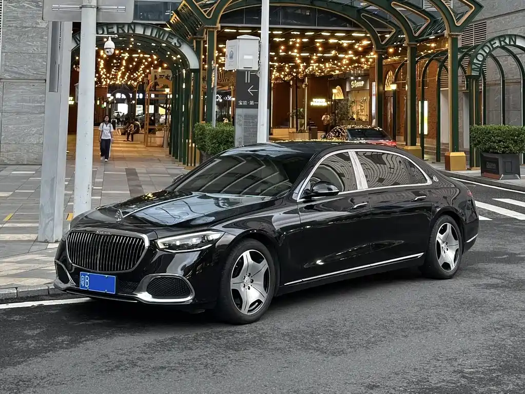 Mercedes-Benz S-Class 2021
