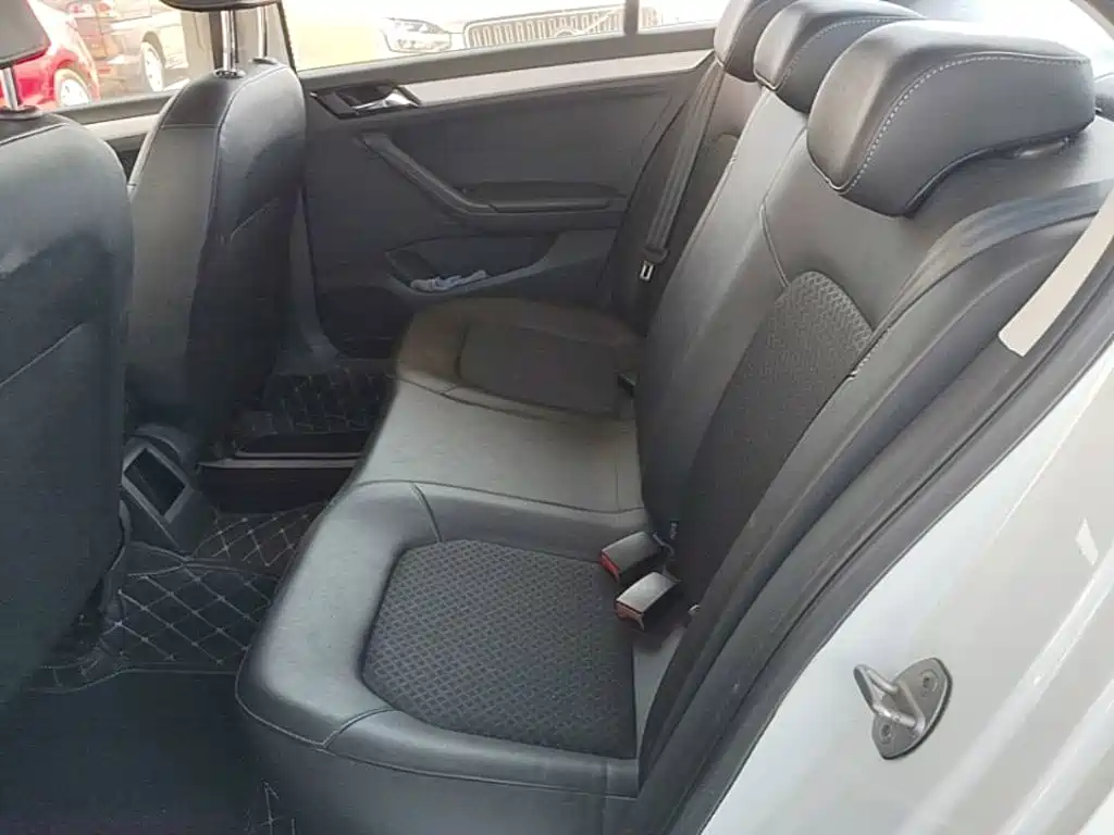Jetta VA3 — миниатюра 17