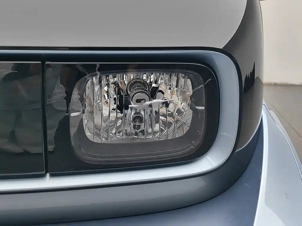 Baojun E300 — миниатюра 7
