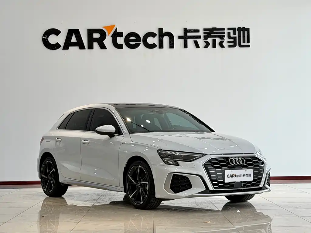 Audi A3 2024 Sportback 35 TFSI Fashion Sport