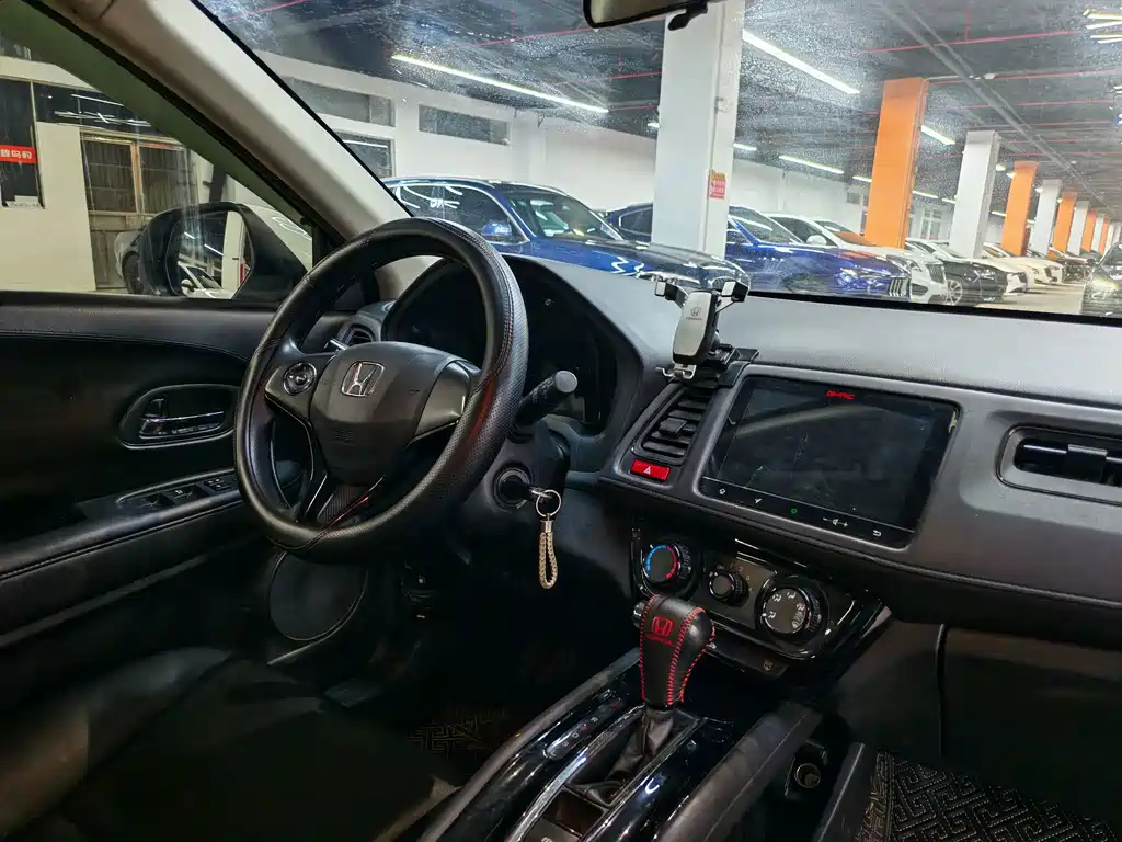 Honda Vezel — миниатюра 6