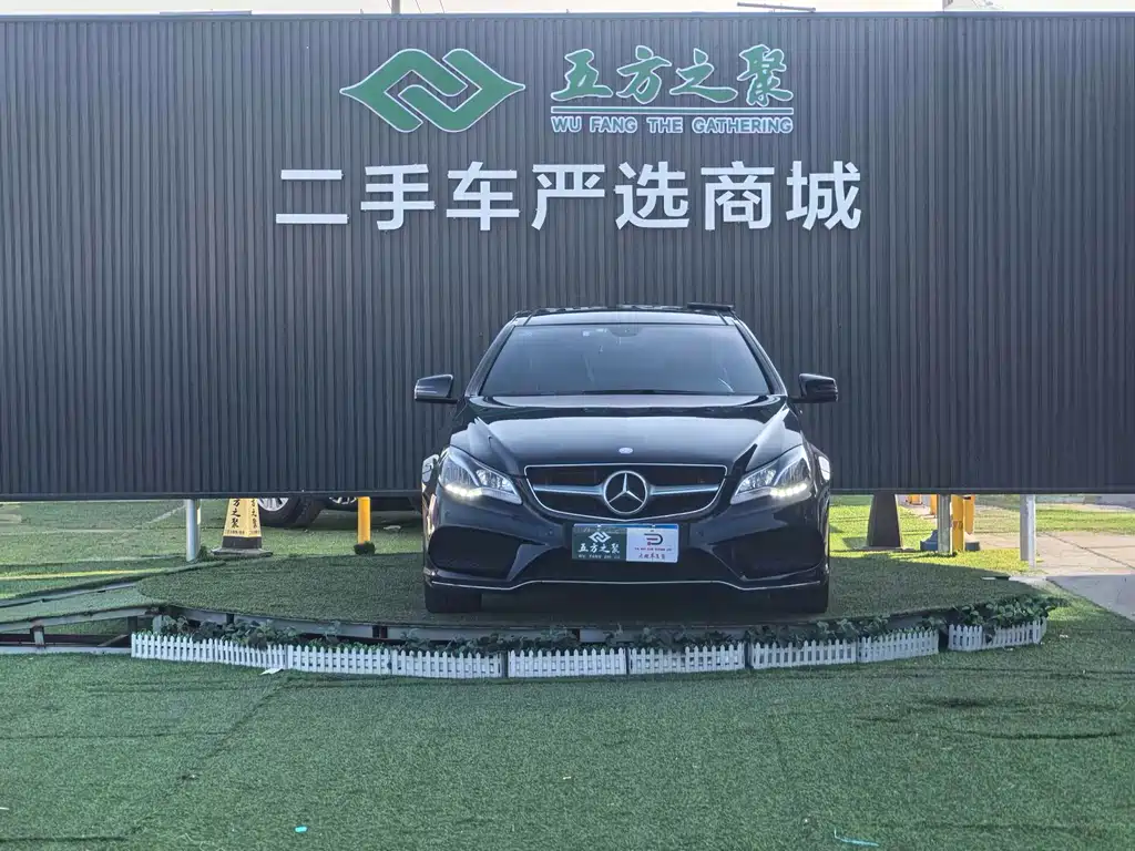 MERCEDES-BENZ E CLASS