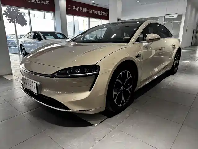 AITO WISDOM WORLD S7 2025