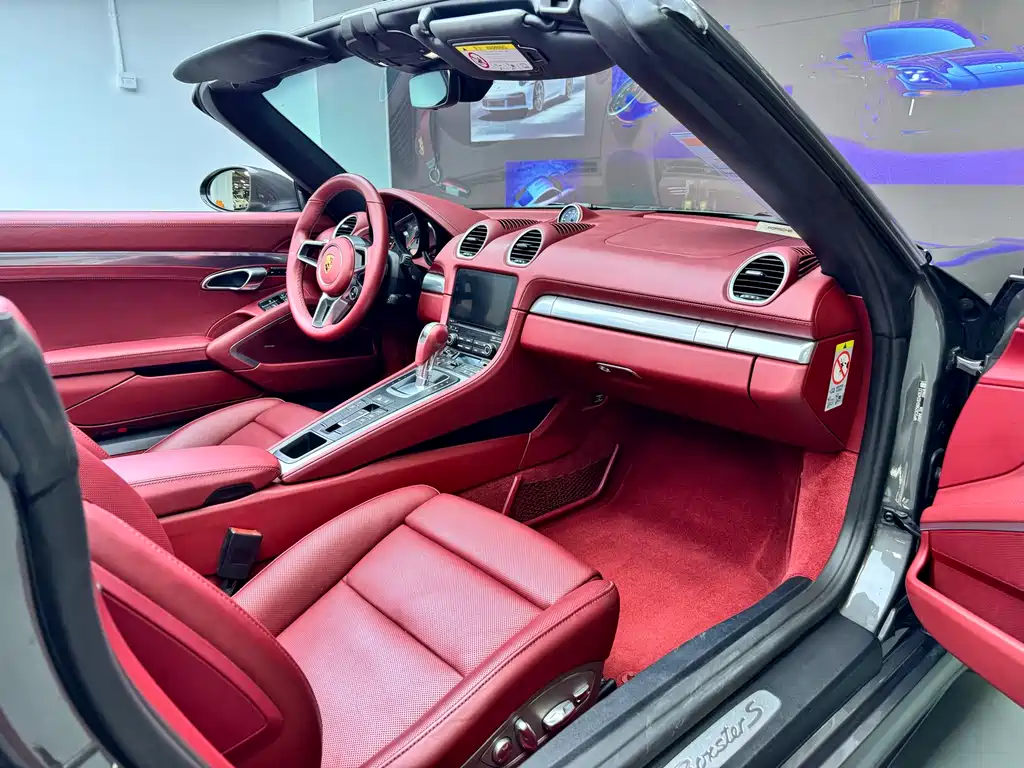 Porsche 718 2016 Boxster S 2.5T