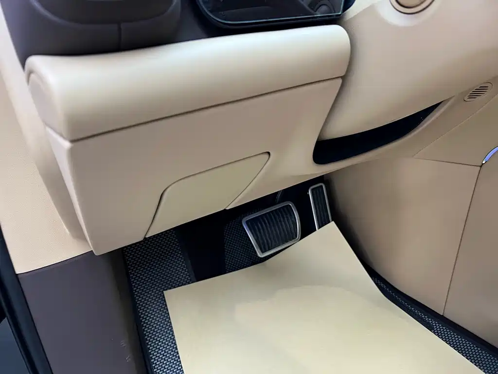 HONGMENG ZHIXING ASK THE WORLD M9