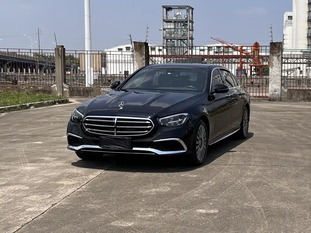 Mercedes-Benz E-Class 2021