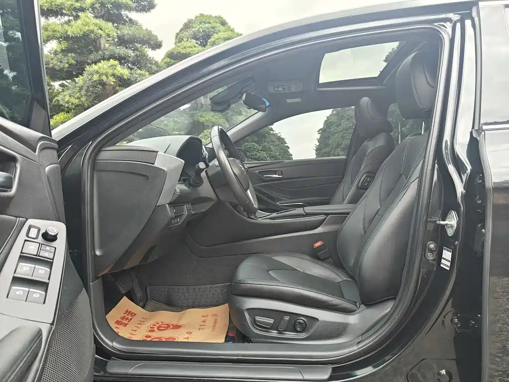 Toyota Avalon 2022 2.0L Luxury