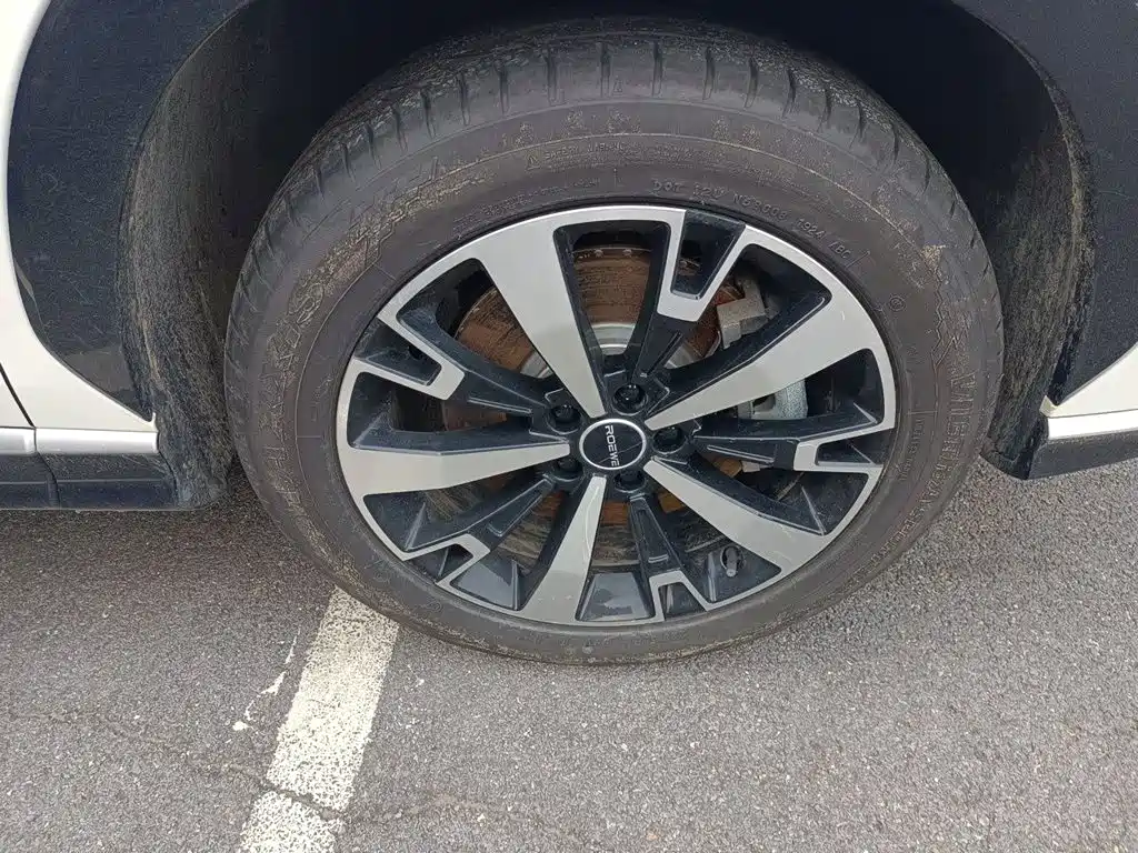 Roewe D5X DMH — миниатюра 8